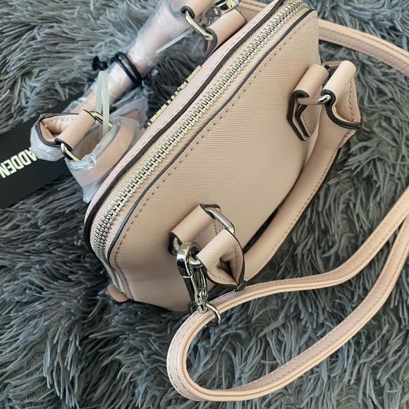 Steve Madden mini crossbody - Picture 8 of 12